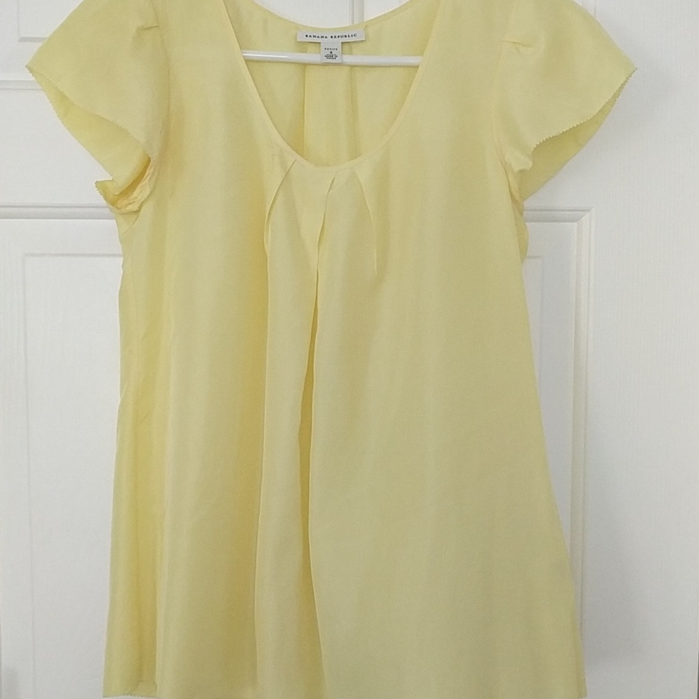 100% silk Banana Republic blouse